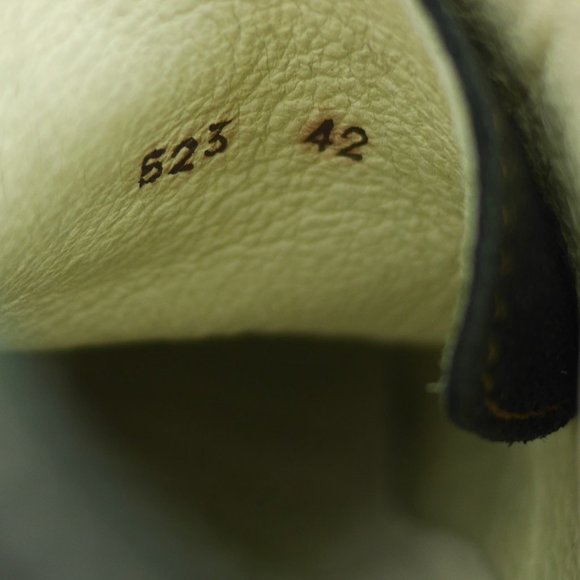 EL NATURALISTA Black distressed leather ankle boot - Picture 12 of 12